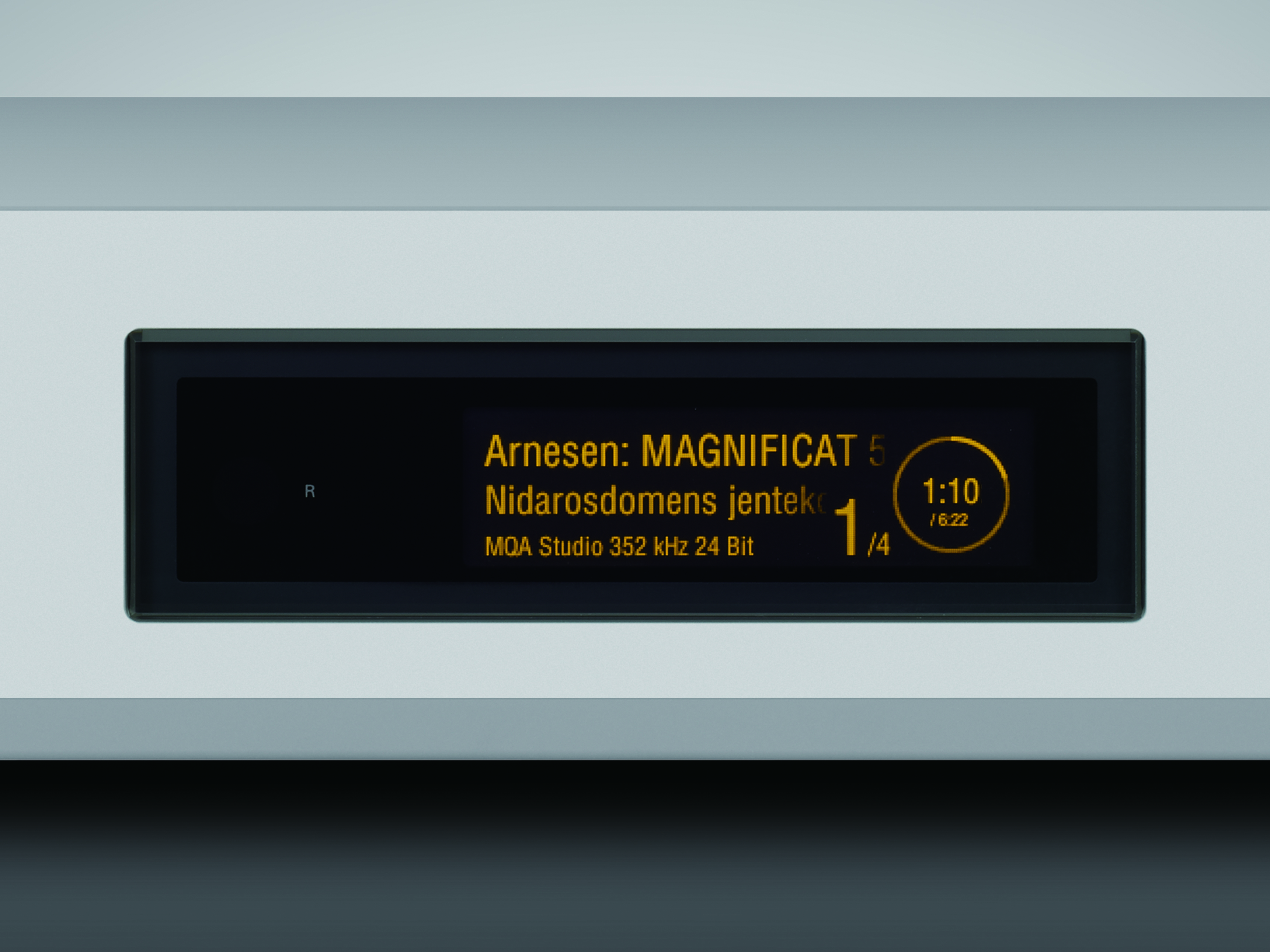 NT07_MQA352_display.jpg